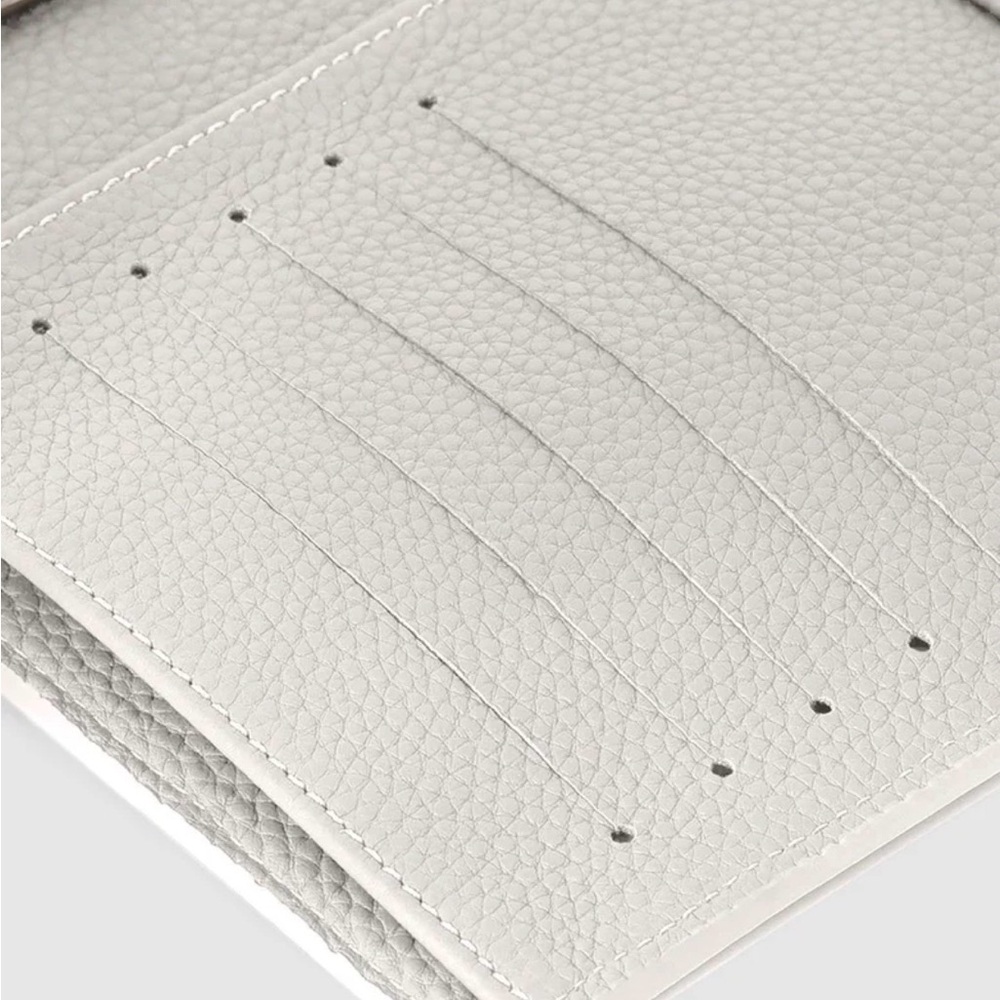 Cloth & Paper A5 Leather Binder - Picture 3 of 13